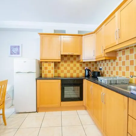 107 - Spacious Townhouse By Shortstays Prázdninový dům